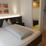 Szálloda Jaegermayrhof *