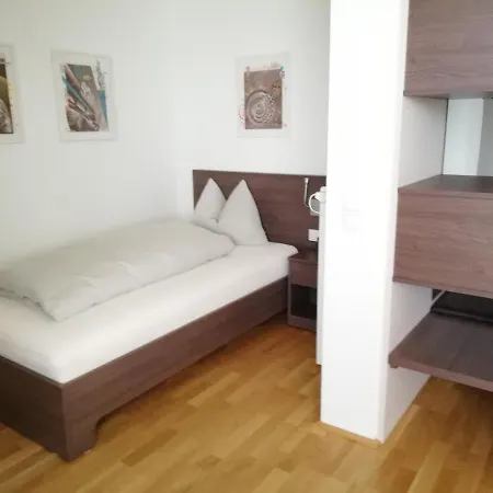 Jaegermayrhof Отель *