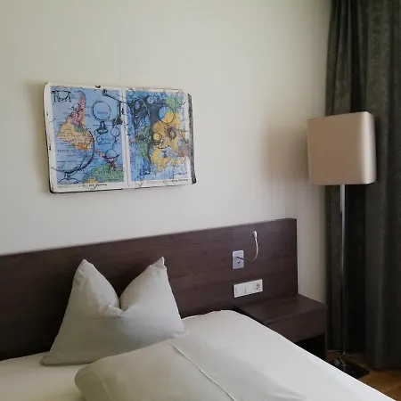 Jaegermayrhof Hotel *