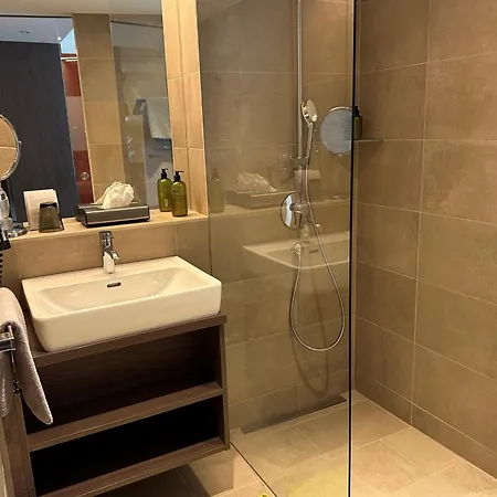 Hotel Jaegermayrhof Linz